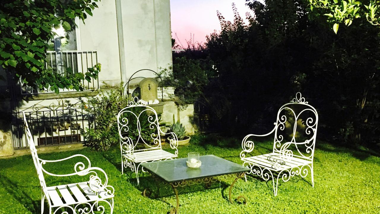 Bed and Breakfast Palazzo Cacace Relais Piano di Sorrento Exterior foto
