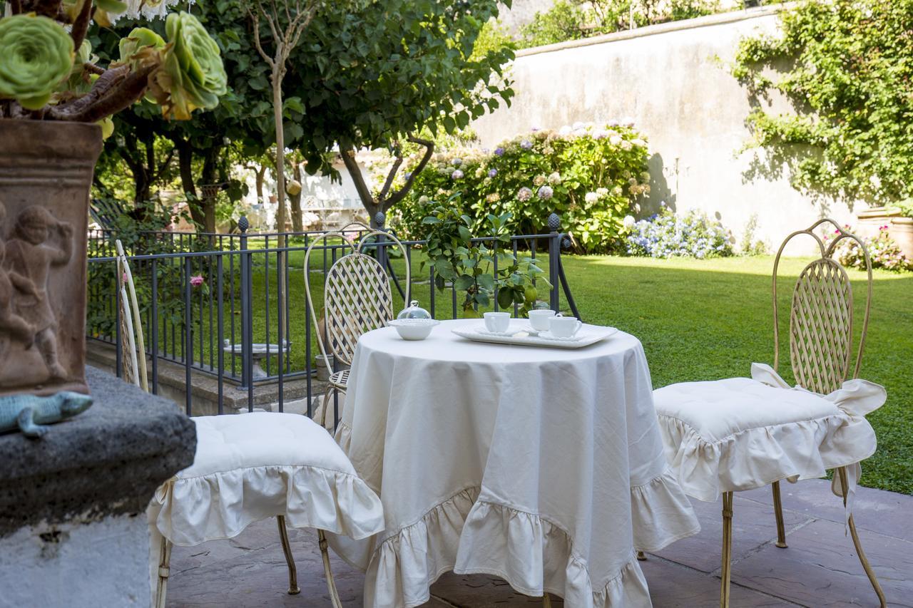 Bed and Breakfast Palazzo Cacace Relais Piano di Sorrento Exterior foto