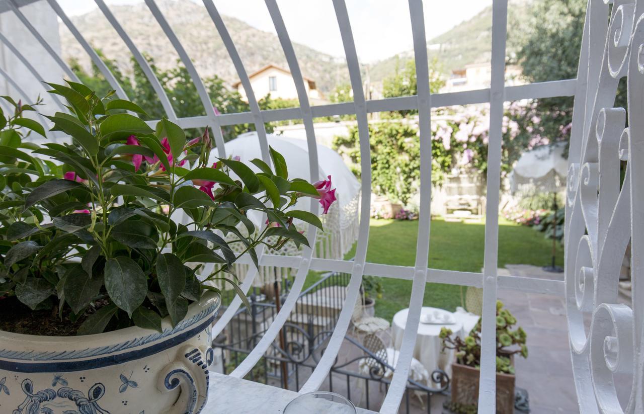 Bed and Breakfast Palazzo Cacace Relais Piano di Sorrento Exterior foto