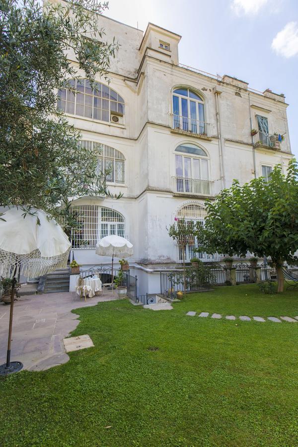 Bed and Breakfast Palazzo Cacace Relais Piano di Sorrento Exterior foto