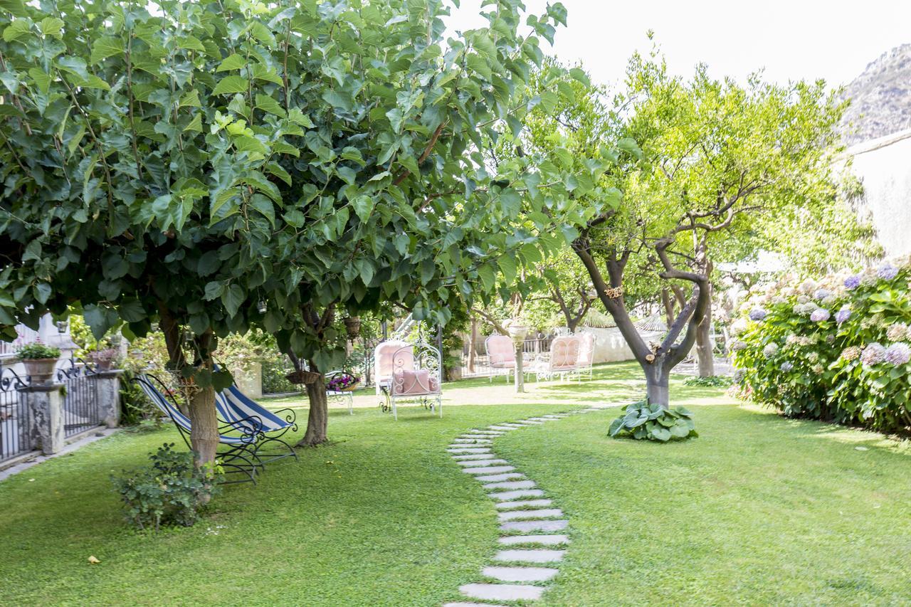 Bed and Breakfast Palazzo Cacace Relais Piano di Sorrento Exterior foto